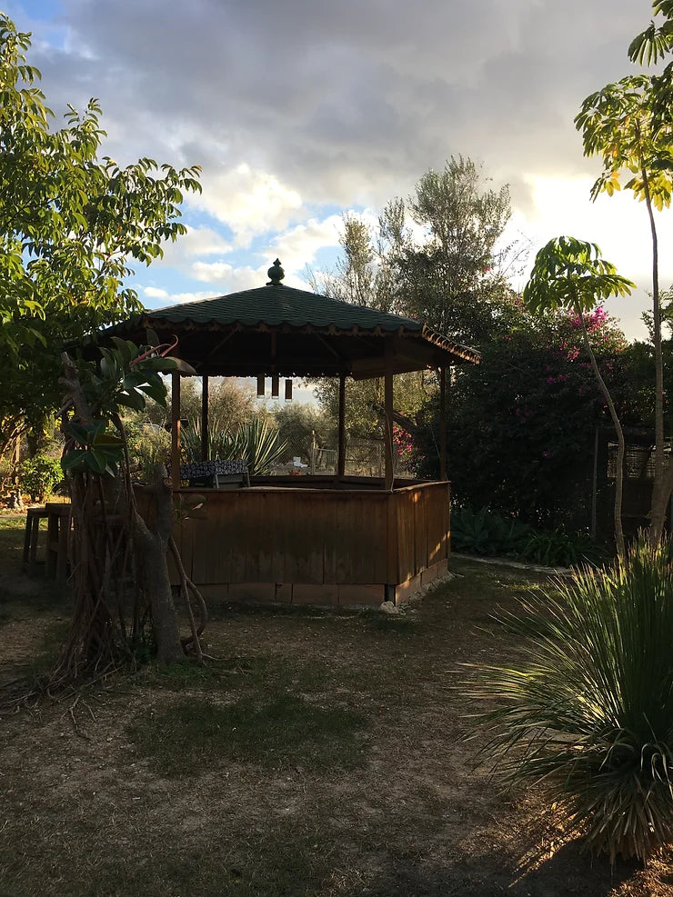 Alcaucín, ES - Jardín de Pajaros